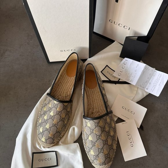 Gucci GG Supreme Gold Bees Espadrilles Size 42 New In Box! - Picture 2 of 5